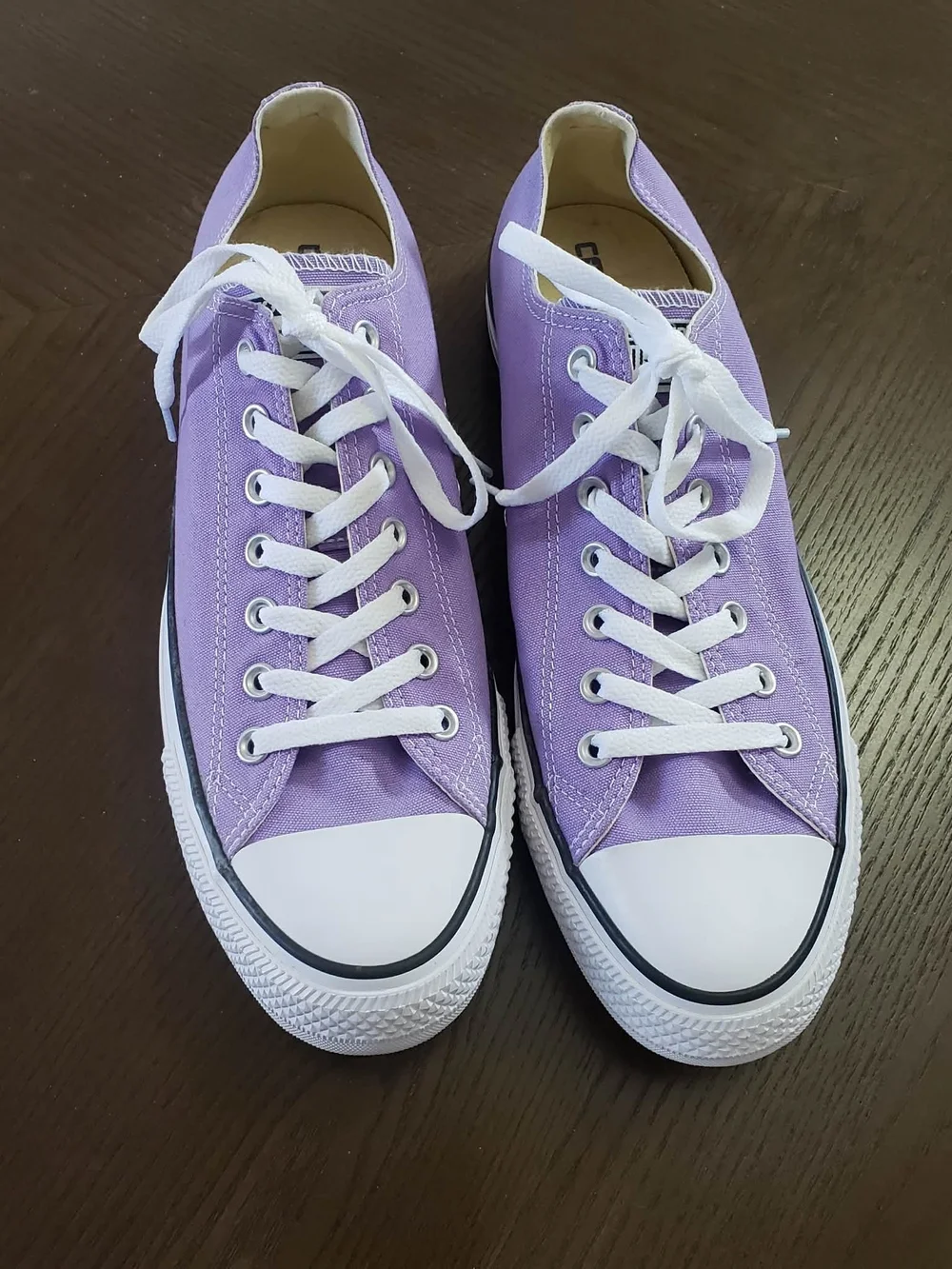 Converse Lavender Canvas Low-Top Sneakers with White Laces Men's Size 11